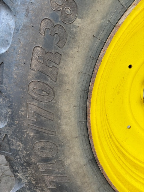 John Deere 6210 R - Traktor: slika 5 John Deere 6210 R - Traktor: slika 5