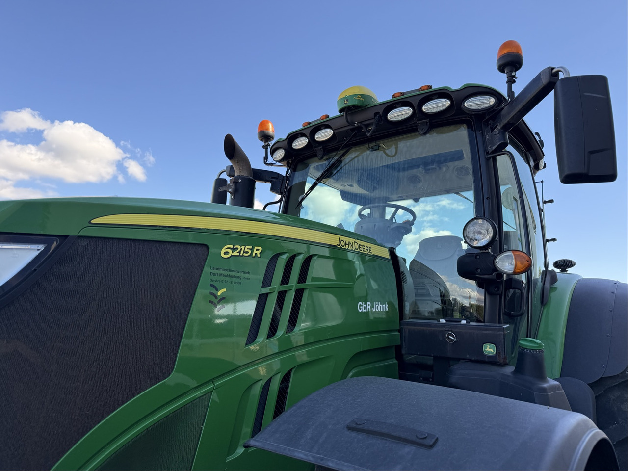 John Deere 6215R - Traktor: slika 2 John Deere 6215R - Traktor: slika 2
