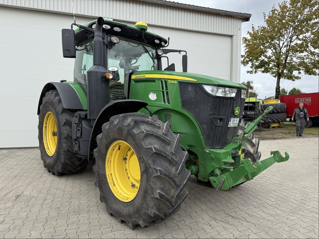 John Deere 7310R E23 - Traktor: slika 1 John Deere 7310R E23 - Traktor: slika 1
