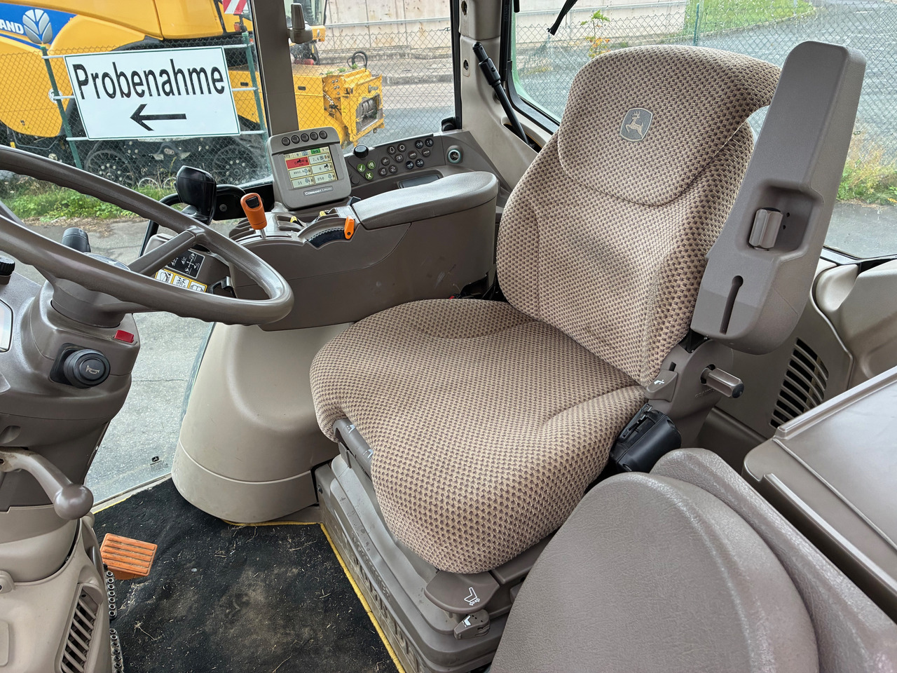 John Deere 7430 - Traktor: slika 4 John Deere 7430 - Traktor: slika 4