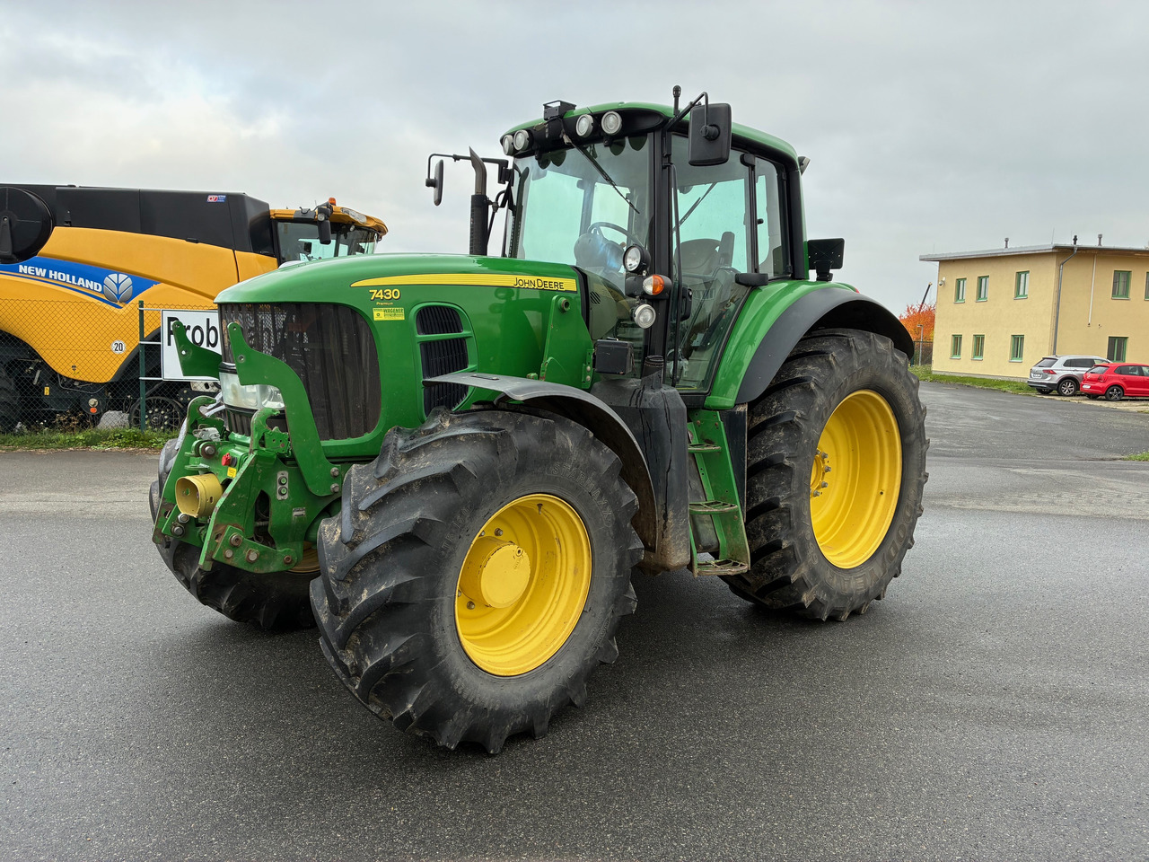 John Deere 7430 - Traktor: slika 1 John Deere 7430 - Traktor: slika 1