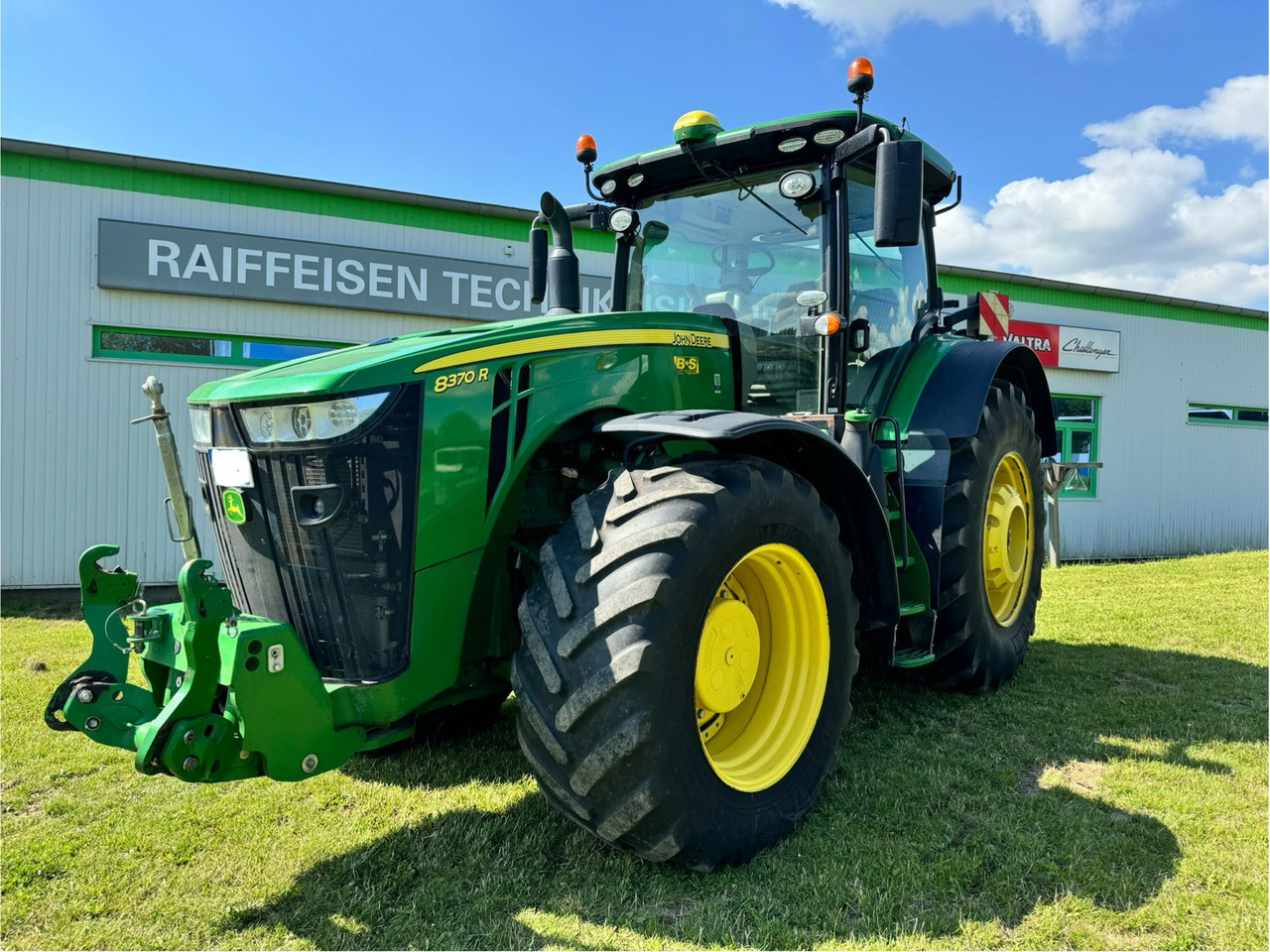 John Deere 8370 R - Traktor: slika 1 John Deere 8370 R - Traktor: slika 1