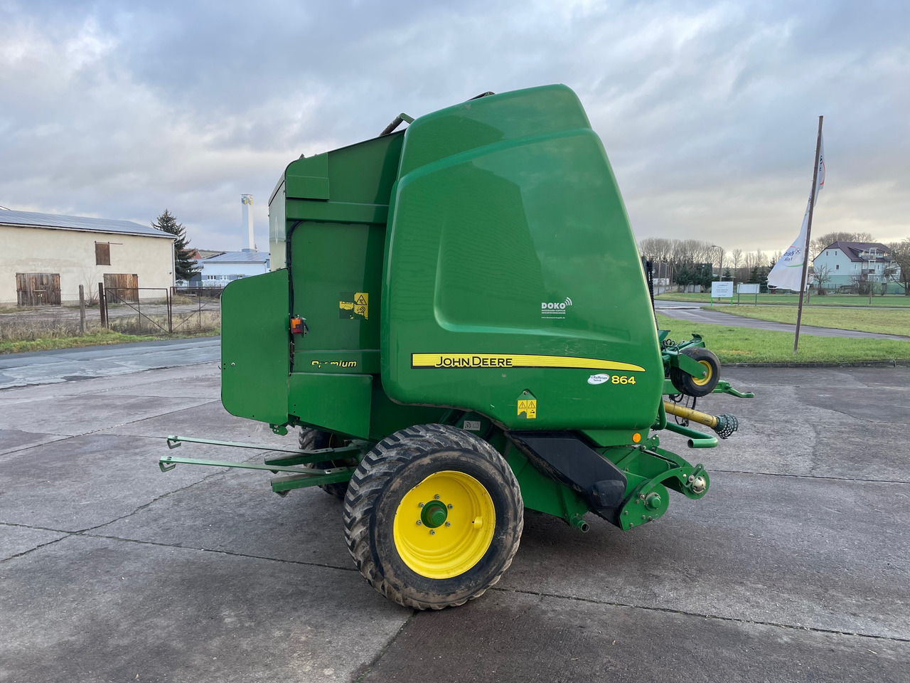 John Deere 864 Rundballenpresse - Oprema za prevrtanje i razlaganje: slika 5 John Deere 864 Rundballenpresse - Oprema za prevrtanje i razlaganje: slika 5