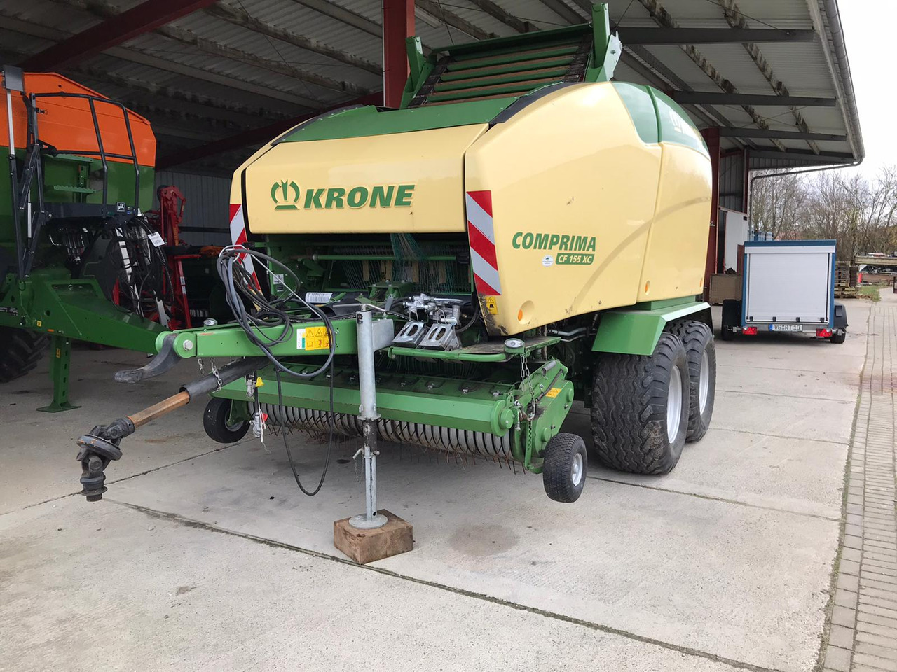 Krone Comprima CF 155 XC - Oprema za prevrtanje i razlaganje: slika 1 Krone Comprima CF 155 XC - Oprema za prevrtanje i razlaganje: slika 1