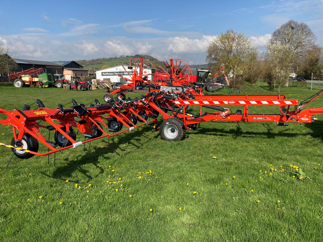 Kuhn GF 13003T Giroheuer - Prevrtač/ Grabuljač: slika 1 Kuhn GF 13003T Giroheuer - Prevrtač/ Grabuljač: slika 1