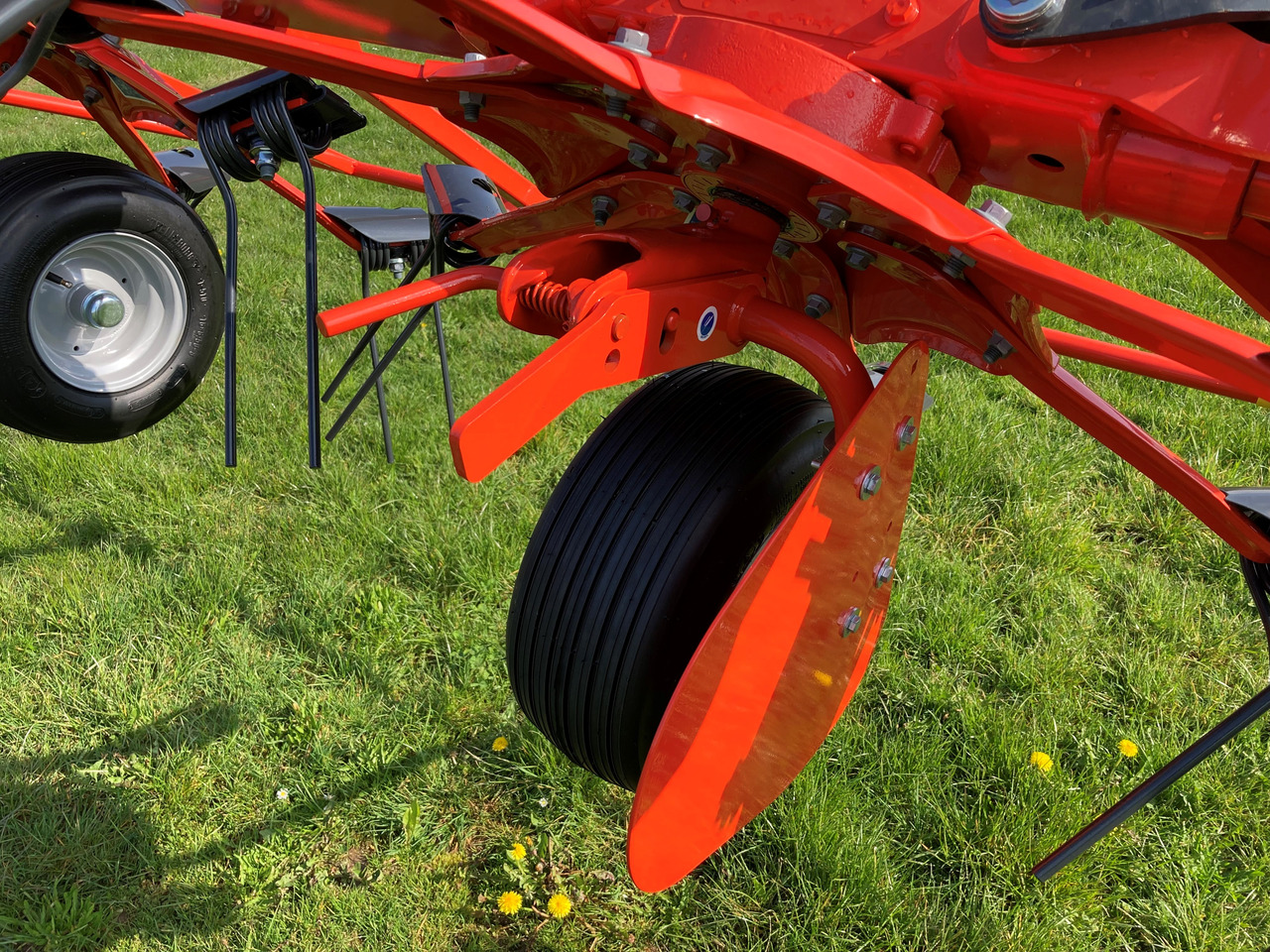 Kuhn GF 13003T Giroheuer - Prevrtač/ Grabuljač: slika 3 Kuhn GF 13003T Giroheuer - Prevrtač/ Grabuljač: slika 3