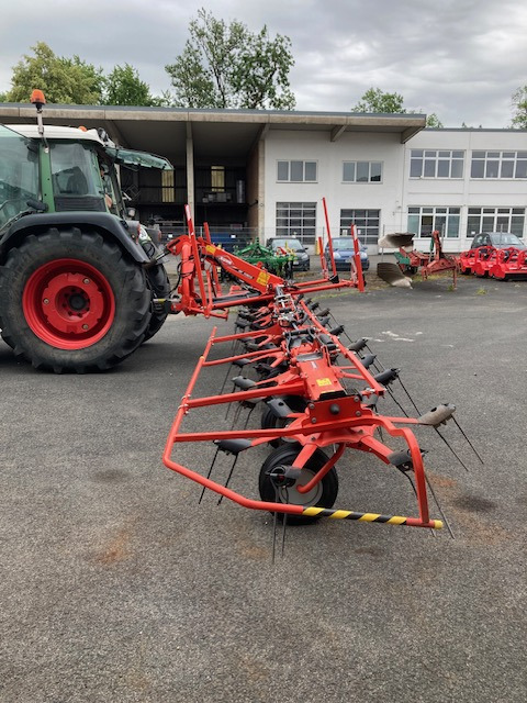 Kuhn Heuwender GF 10803 - Prevrtač/ Grabuljač: slika 2 Kuhn Heuwender GF 10803 - Prevrtač/ Grabuljač: slika 2