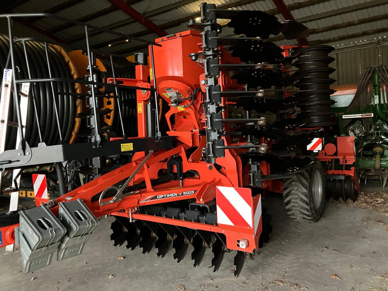 Kuhn OPTIMER 5003 - Tanjirača: slika 1 Kuhn OPTIMER 5003 - Tanjirača: slika 1