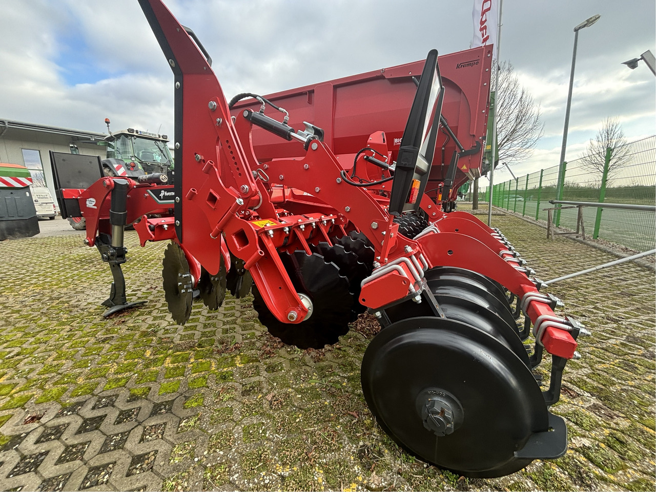 Kverneland DTX T300-5 Standard AR - Oprema za obradu zemljišta: slika 4 Kverneland DTX T300-5 Standard AR - Oprema za obradu zemljišta: slika 4