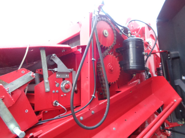 Lely RP 445 - Oprema za prevrtanje i razlaganje: slika 4 Lely RP 445 - Oprema za prevrtanje i razlaganje: slika 4