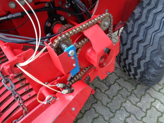 Lely RP 445 - Oprema za prevrtanje i razlaganje: slika 5 Lely RP 445 - Oprema za prevrtanje i razlaganje: slika 5