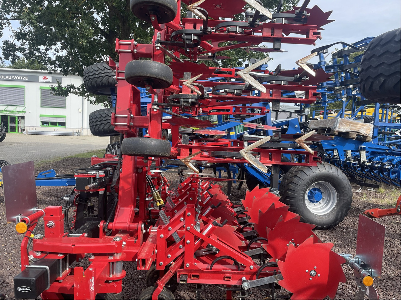 Lemken EC Weeder - Kombajn za repu: slika 3 Lemken EC Weeder - Kombajn za repu: slika 3