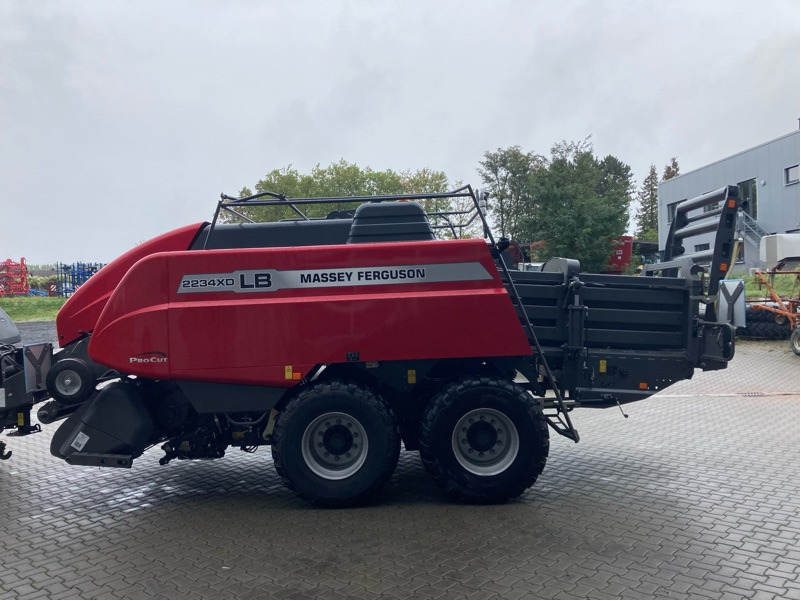 Massey Ferguson 2234 XDTC EU - Balirka za kockaste bale: slika 2 Massey Ferguson 2234 XDTC EU - Balirka za kockaste bale: slika 2