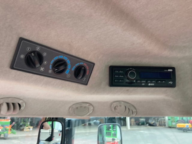 Massey Ferguson 7716 Dyna-6 - Traktor: slika 4 Massey Ferguson 7716 Dyna-6 - Traktor: slika 4