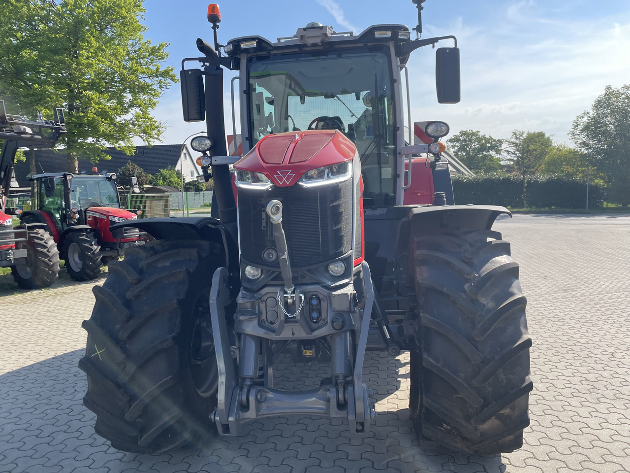 Massey Ferguson 8S.265 Dyna-VT EXCLUSIVE - Traktor: slika 2 Massey Ferguson 8S.265 Dyna-VT EXCLUSIVE - Traktor: slika 2