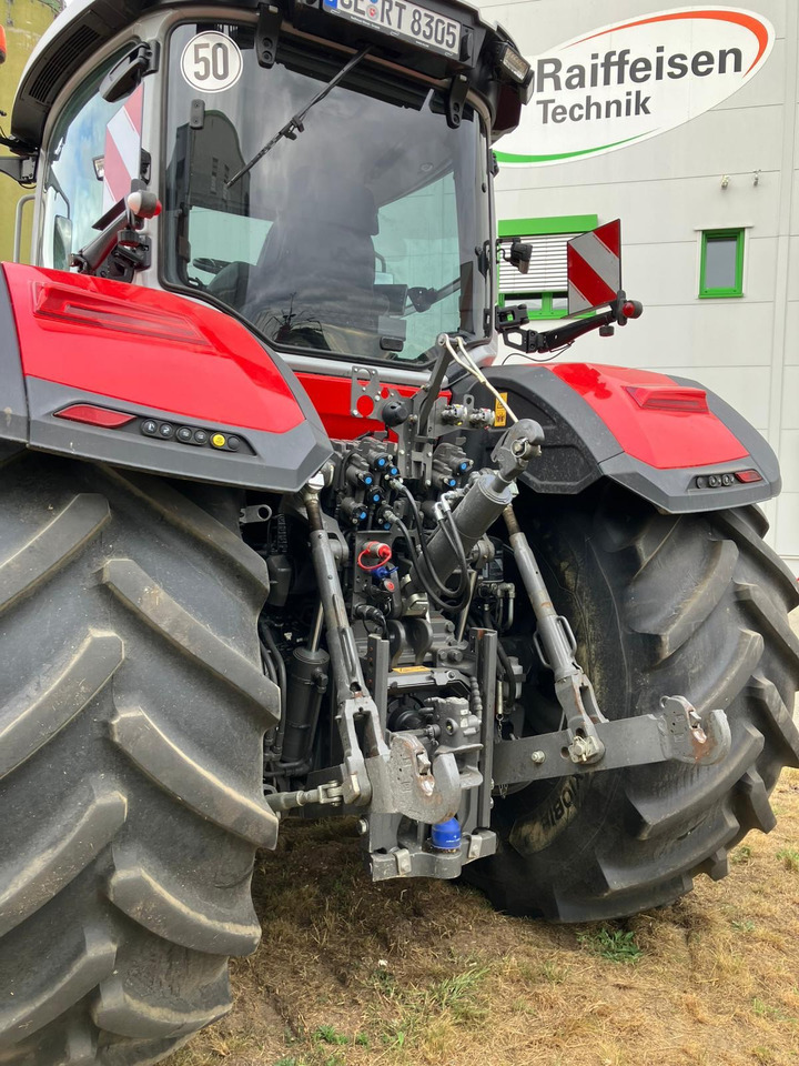 Massey Ferguson 8S.305 Dyna-VT EXCLUSIVE - Traktor: slika 3 Massey Ferguson 8S.305 Dyna-VT EXCLUSIVE - Traktor: slika 3