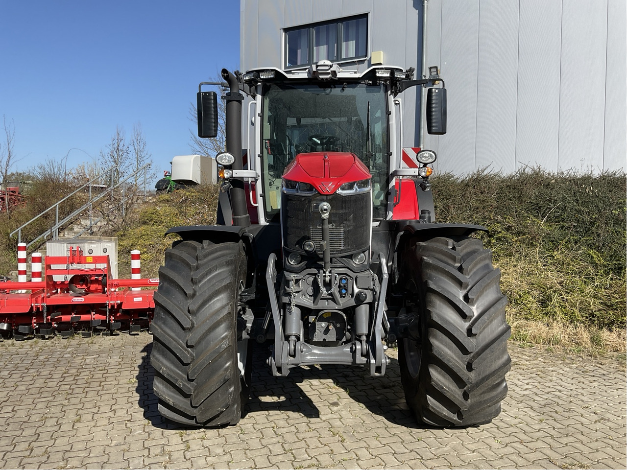 Massey Ferguson 8S.305 Dyna-VT EXCLUSIVE - Traktor: slika 5 Massey Ferguson 8S.305 Dyna-VT EXCLUSIVE - Traktor: slika 5