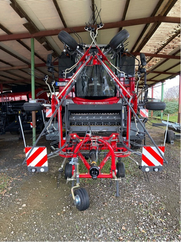 Massey Ferguson TD 776 DN - Prevrtač/ Grabuljač: slika 1 Massey Ferguson TD 776 DN - Prevrtač/ Grabuljač: slika 1