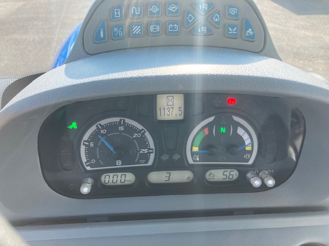 New Holland T6.155 AutoCommand - Traktor: slika 2 New Holland T6.155 AutoCommand - Traktor: slika 2