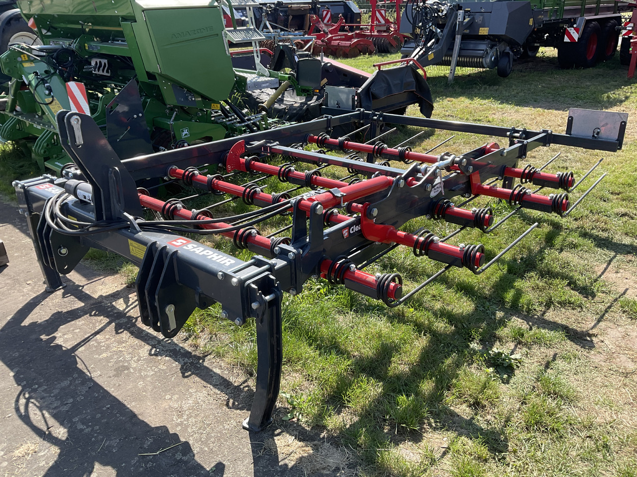 Saphir Strohstriegel Clear Star 300 - Drljača: slika 1 Saphir Strohstriegel Clear Star 300 - Drljača: slika 1