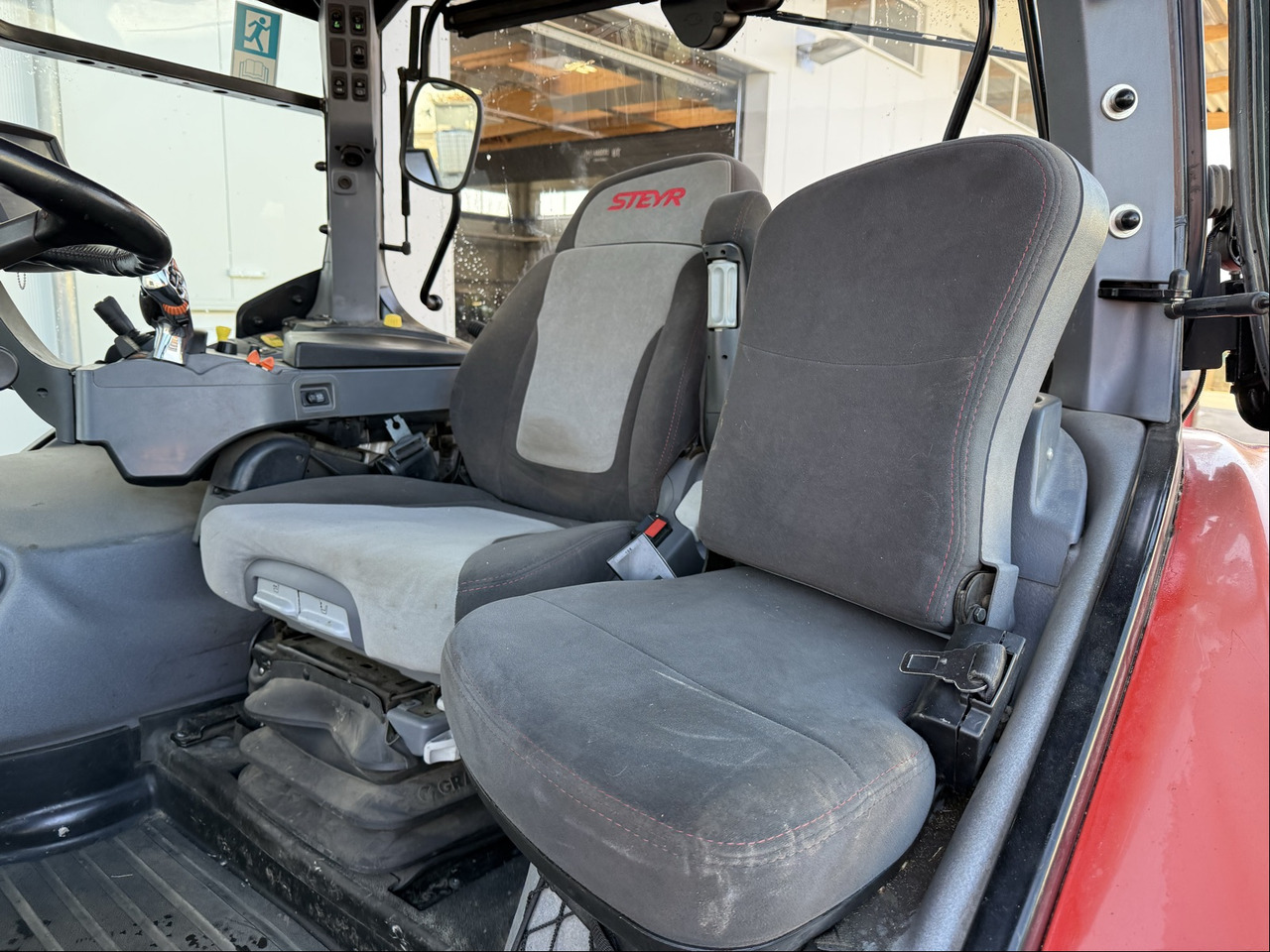 Traktor Steyr 6270 Terrus CVT: slika 6 Traktor Steyr 6270 Terrus CVT: slika 6