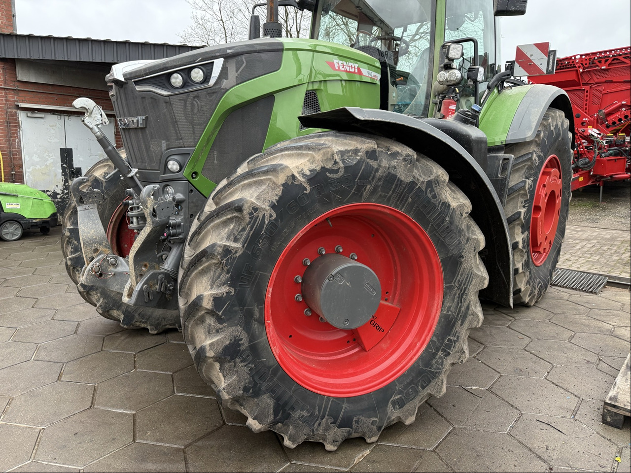 Trelleborg VF650/60 R38 VF750/70 R44 TM1060 - Шины и диски: slika 1 Trelleborg VF650/60 R38 VF750/70 R44 TM1060 - Шины и диски: slika 1