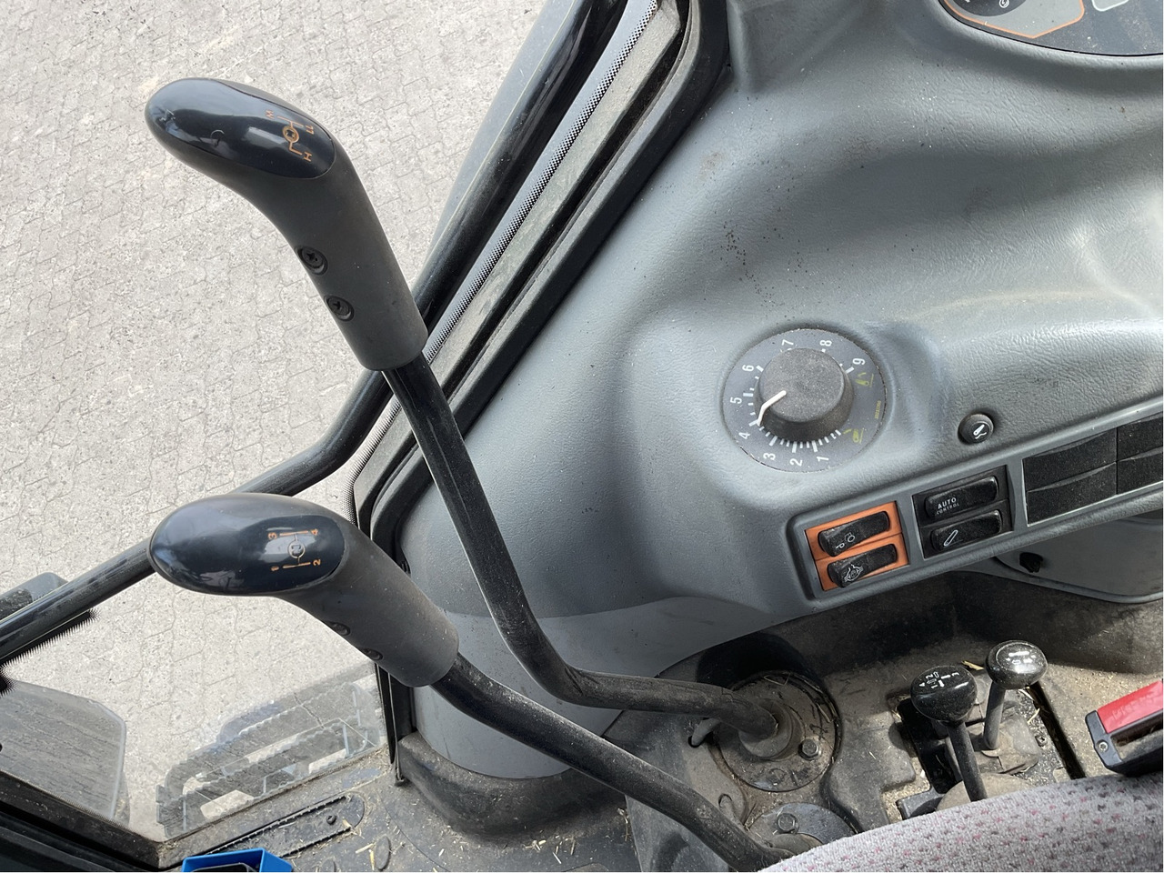 Valtra A 93 - Traktor: slika 4 Valtra A 93 - Traktor: slika 4