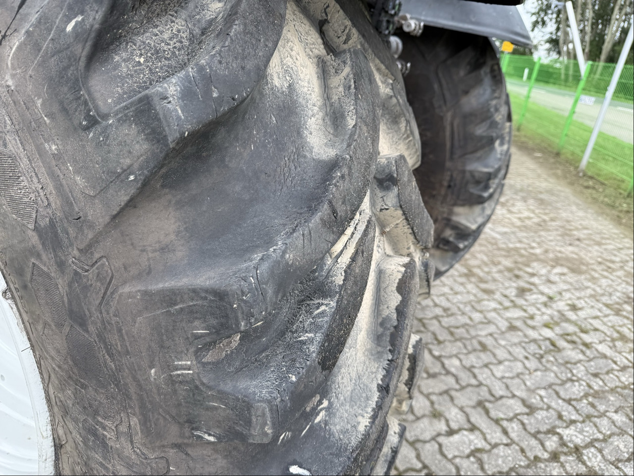 Valtra T254 Versu TwinTrac - Traktor: slika 5 Valtra T254 Versu TwinTrac - Traktor: slika 5