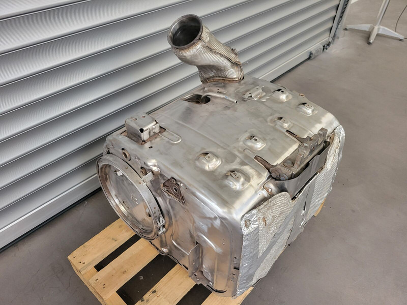 DAF 106 XF - Katalizator za Kamion: slika 4 DAF 106 XF - Katalizator za Kamion: slika 4