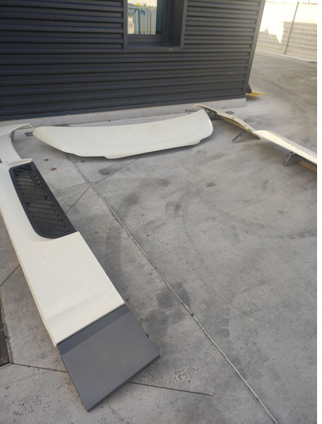 DAF XF 106 - Aerodinamika/ Spojler za Kamion: slika 1 DAF XF 106 - Aerodinamika/ Spojler za Kamion: slika 1