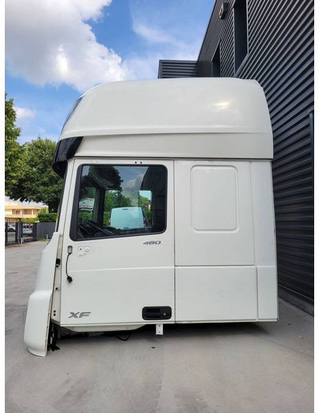 DAF XF 106 - XF106 - Kabina i enterijer za Kamion: slika 4 DAF XF 106 - XF106 - Kabina i enterijer za Kamion: slika 4