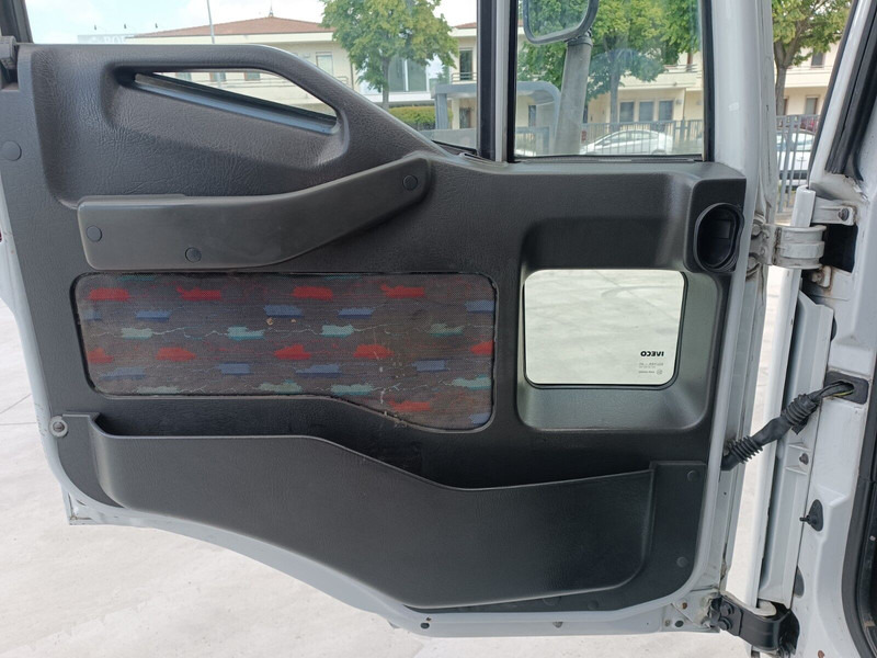 Kabina i enterijer za Kamion Iveco Eurocargo EURO 3: slika 7