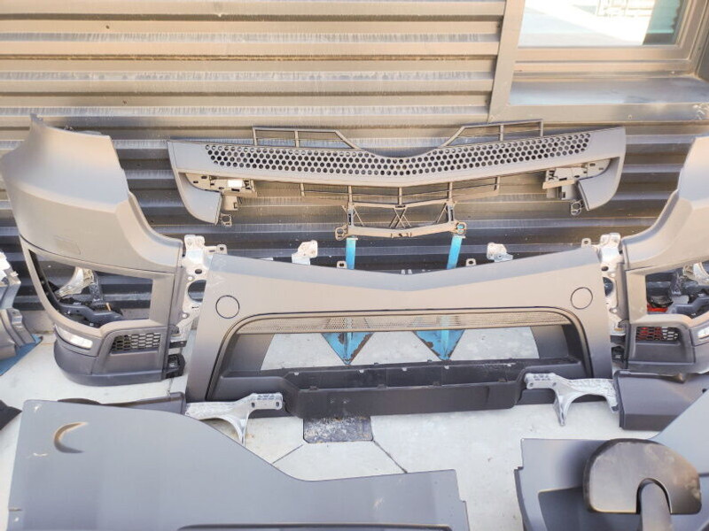 Mercedes-Benz ACTROS AROCS MP4 - Karoserija i eksterijer za Kamion: slika 3 Mercedes-Benz ACTROS AROCS MP4 - Karoserija i eksterijer za Kamion: slika 3