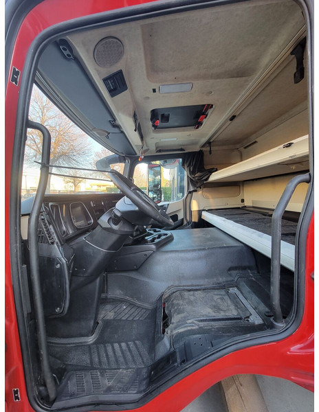 Mercedes-Benz Actros - Kabina i enterijer za Kamion: slika 4 Mercedes-Benz Actros - Kabina i enterijer za Kamion: slika 4