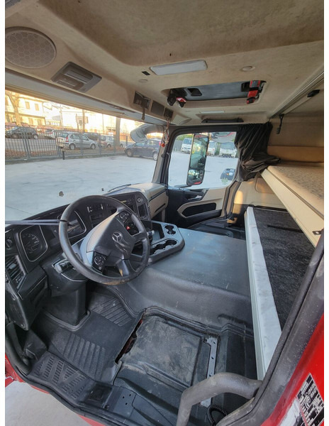 Mercedes-Benz Actros - Kabina i enterijer za Kamion: slika 5 Mercedes-Benz Actros - Kabina i enterijer za Kamion: slika 5