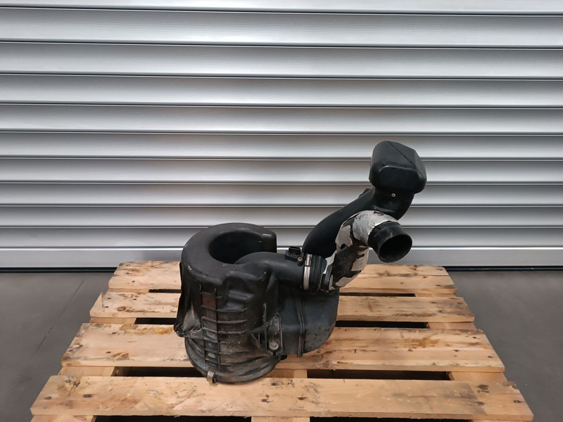 Nissan CABSTAR - Sistem za usis vazduha za Kamion: slika 1 Nissan CABSTAR - Sistem za usis vazduha za Kamion: slika 1