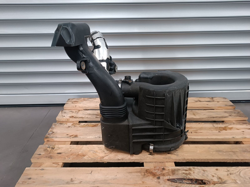 Nissan CABSTAR - Sistem za usis vazduha za Kamion: slika 3 Nissan CABSTAR - Sistem za usis vazduha za Kamion: slika 3