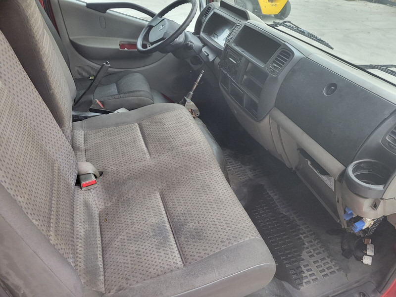 Nissan Cabstar - Kabina i enterijer za Kamion: slika 5 Nissan Cabstar - Kabina i enterijer za Kamion: slika 5