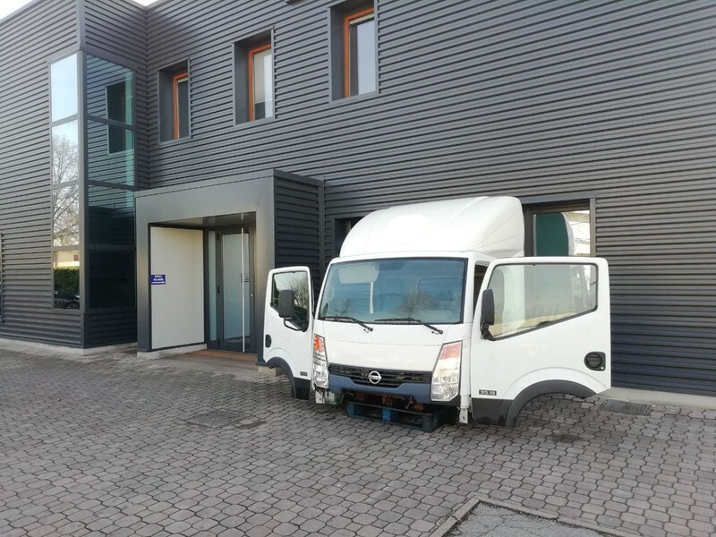 Nissan NT400 CABSTAR - Kabina i enterijer za Kamion: slika 4 Nissan NT400 CABSTAR - Kabina i enterijer za Kamion: slika 4