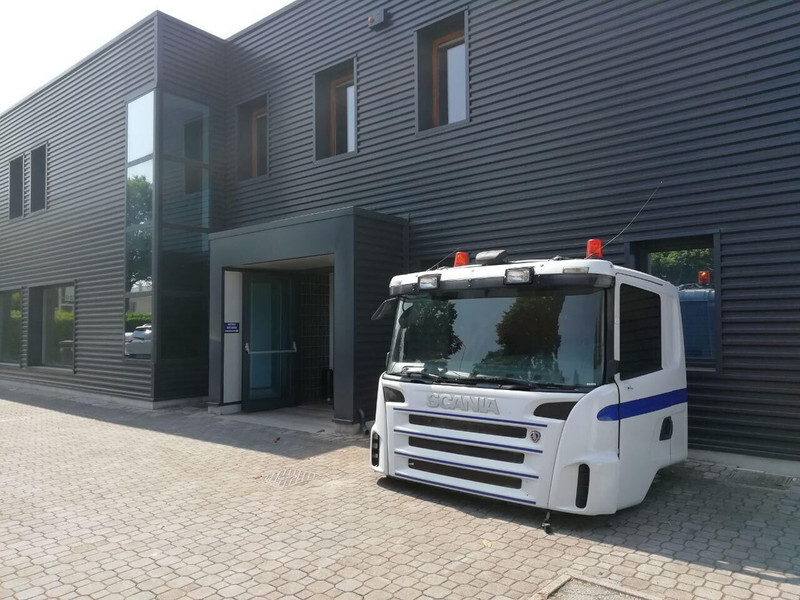 Scania CR16 R SERIES Euro 5 - Kabina i enterijer za Kamion: slika 2 Scania CR16 R SERIES Euro 5 - Kabina i enterijer za Kamion: slika 2