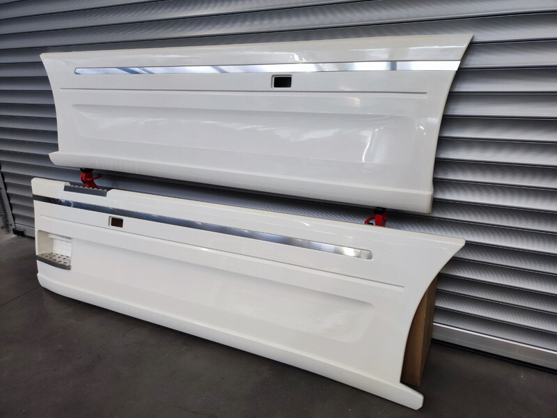 Scania FAIRINGS / CARENE wb 3700 mm - Aerodinamika/ Spojler za Kamion: slika 3 Scania FAIRINGS / CARENE wb 3700 mm - Aerodinamika/ Spojler za Kamion: slika 3