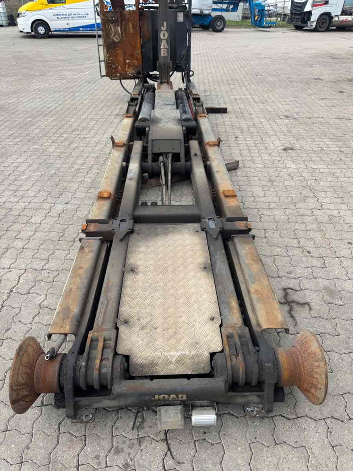 JOAB HOOK LOADER SYSTEM L20 - 5950 AA - Sistem hidraulične kuke/ Utovaranja kontejnera: slika 5 JOAB HOOK LOADER SYSTEM L20 - 5950 AA - Sistem hidraulične kuke/ Utovaranja kontejnera: slika 5