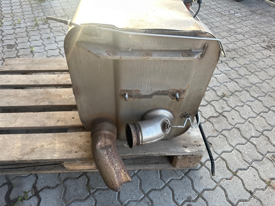 MAN EXHAUST 81.15101-6048 - Prigušivač/ Izduvni sistem za Kamion: slika 2 MAN EXHAUST 81.15101-6048 - Prigušivač/ Izduvni sistem za Kamion: slika 2