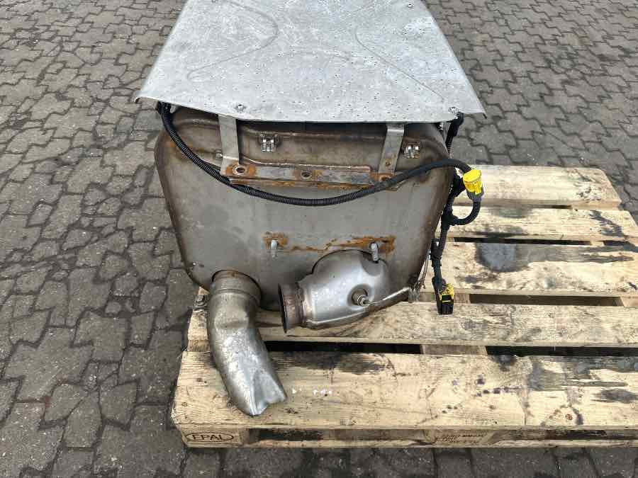 MAN EXHAUST 81.15103-6307 - Prigušivač/ Izduvni sistem za Kamion: slika 2 MAN EXHAUST 81.15103-6307 - Prigušivač/ Izduvni sistem za Kamion: slika 2
