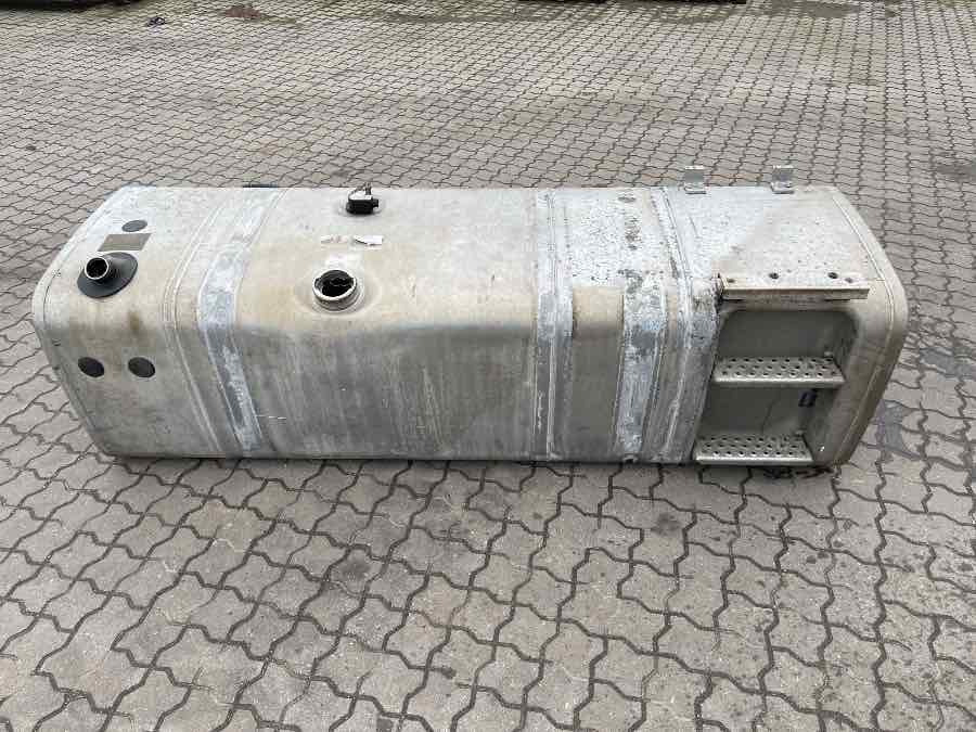 MAN FUEL TANK KOMBI DIESEL + ADBLUE - Obrada goriva/ Dostava goriva za Kamion: slika 1 MAN FUEL TANK KOMBI DIESEL + ADBLUE - Obrada goriva/ Dostava goriva za Kamion: slika 1