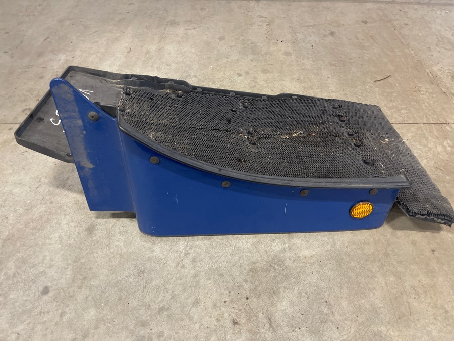 MAN MUDGUARD RIGHT SIDE - Ram/ Šasija za Kamion: slika 1 MAN MUDGUARD RIGHT SIDE - Ram/ Šasija za Kamion: slika 1