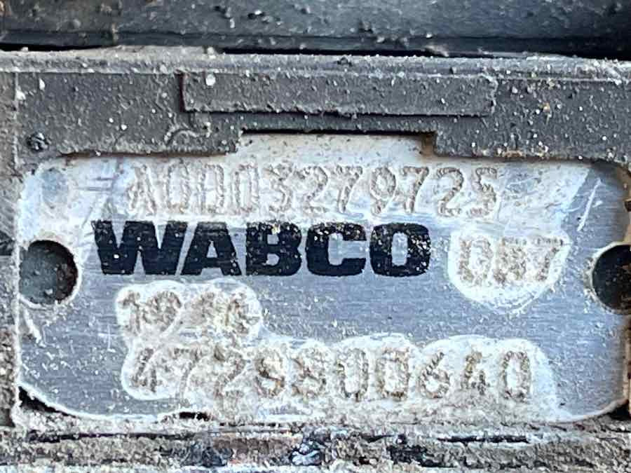 MERCEDES VALVE A0003279725 - Kočioni ventil za Kamion: slika 3 MERCEDES VALVE A0003279725 - Kočioni ventil za Kamion: slika 3