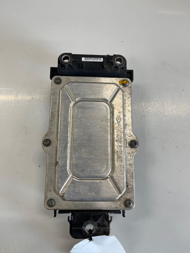 RENAULT ECU EBS7 7421933120 - Električni sistem za Kamion: slika 2 RENAULT ECU EBS7 7421933120 - Električni sistem za Kamion: slika 2