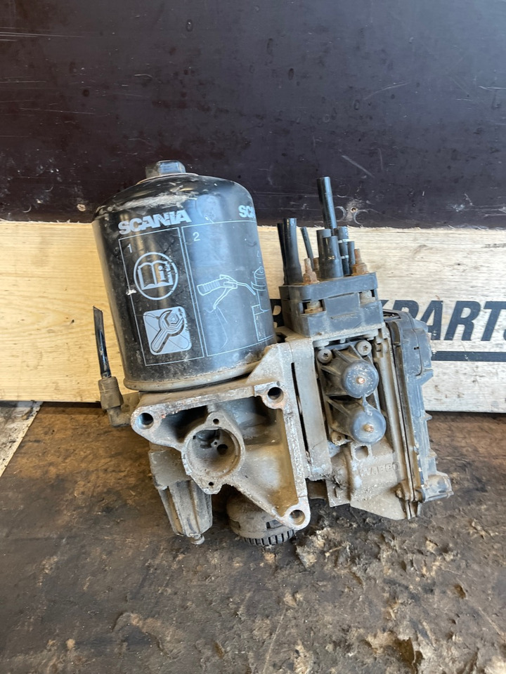 SCANIA AIR DRYER 1897631 - Kočioni ventil za Kamion: slika 1 SCANIA AIR DRYER 1897631 - Kočioni ventil za Kamion: slika 1