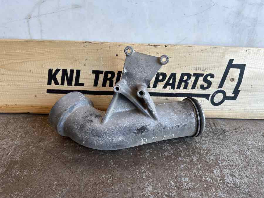 SCANIA AIR PIPE 2210838 - Usisna cev za Kamion: slika 1 SCANIA AIR PIPE 2210838 - Usisna cev za Kamion: slika 1